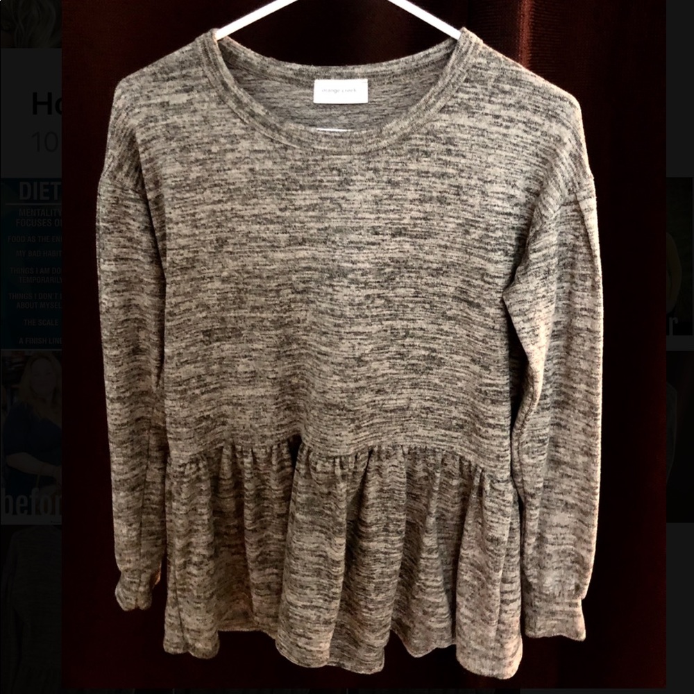 Orange creek top, size M long sleeved top.